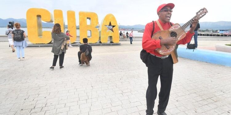 Cuba espera reimpulsar industria turística en 2025 – Al servicio de la verdad