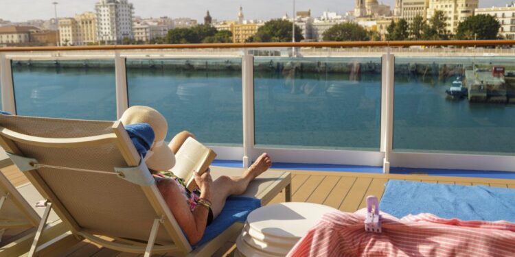 Cádiz cierra 2024 con una nueva marca histórica en pasajeros de cruceros con casi 700.000