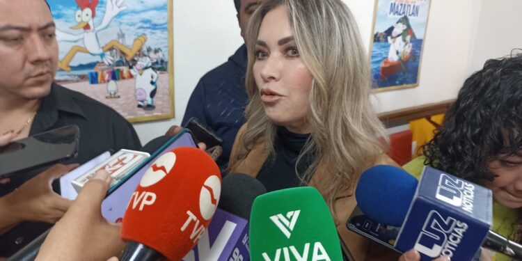 Esperan arribo de más cruceros como Carnaval en reactivación de Mazatlán. 