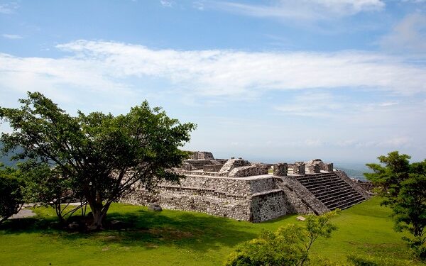 Xochitepec revitaliza su imagen con Rutas Mágicas de Color