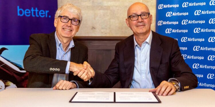 Air Europa amplía su colaboración con Amadeus
