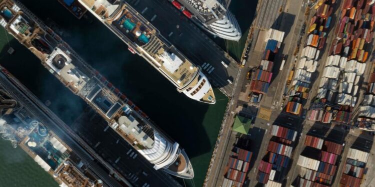 Llegada de cuatro cruceros a Cartagena dejó USD$1.54 millones en ganancias