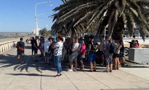 Por fuertes vientos, evacuaron el crucero de lujo Artania que arribó a Puerto Madryn