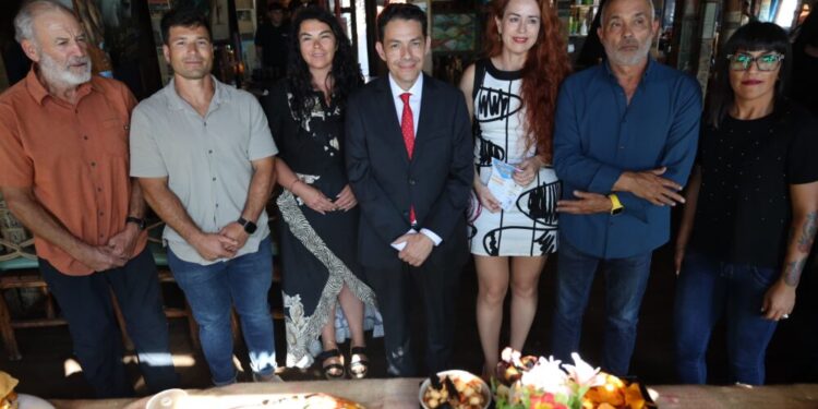 Buscan impulsar reactivación del Barrio del Mar con foco en identidad gastronómica, turística y seguridad – El Serenense