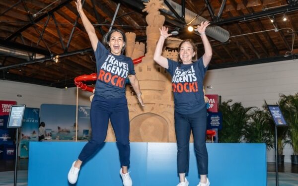 Carnival Cruise Line lanza promoción para agentes de viaje