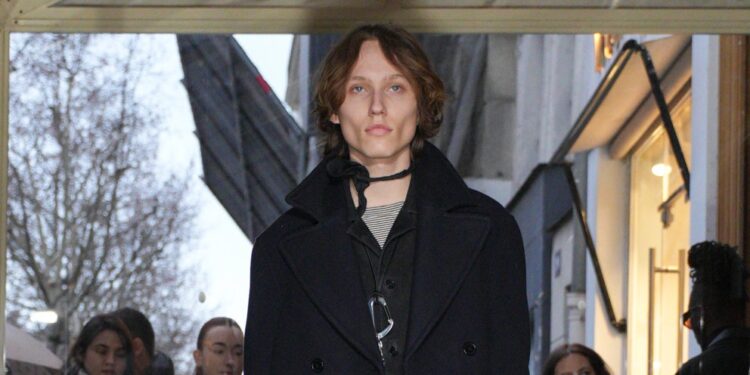 Officine Générale Fall 2025 Menswear Collection