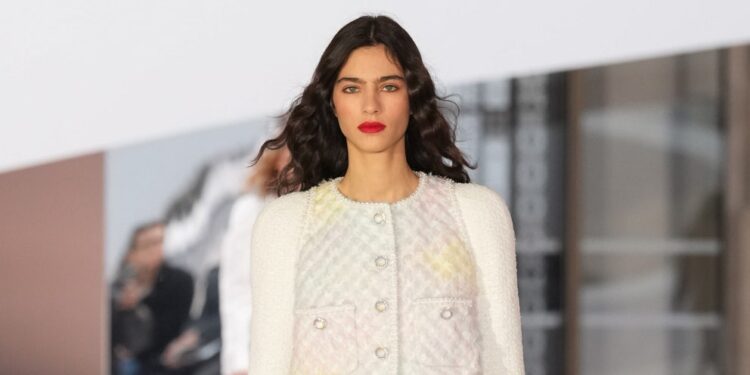 Chanel Spring 2025 Couture Collection