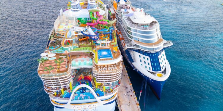 Llegan a Cozumel mil 287 cruceros 