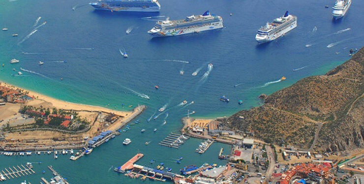 Arriban 4 cruceros arribaron al puerto de Cabo San Lucas