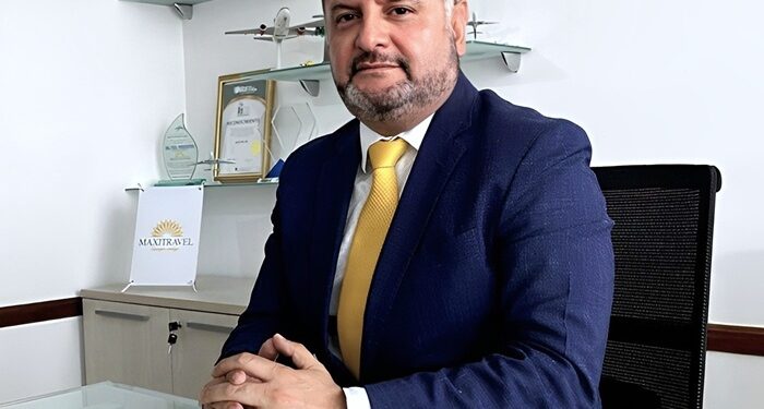 ENTREVISTA AL GERENTE DE MAXITRAVEL