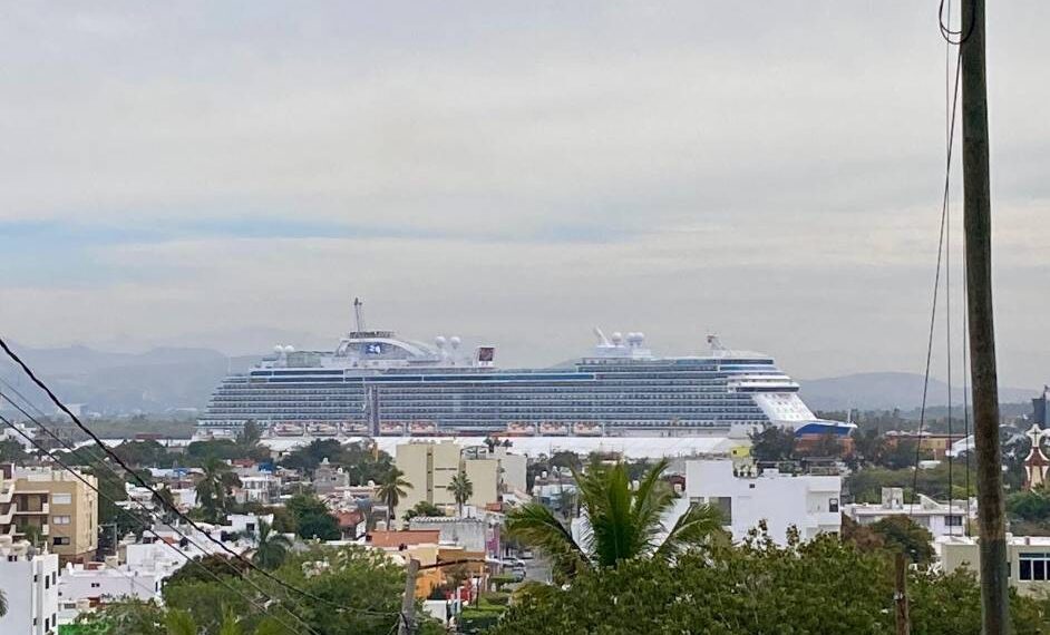 Trae crucero Discovery Princess importante derrama económica a Mazatlán