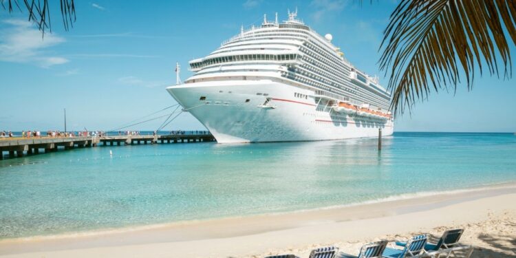 Turismo de cruceros se lanza a por todas: islas privadas como ensueño