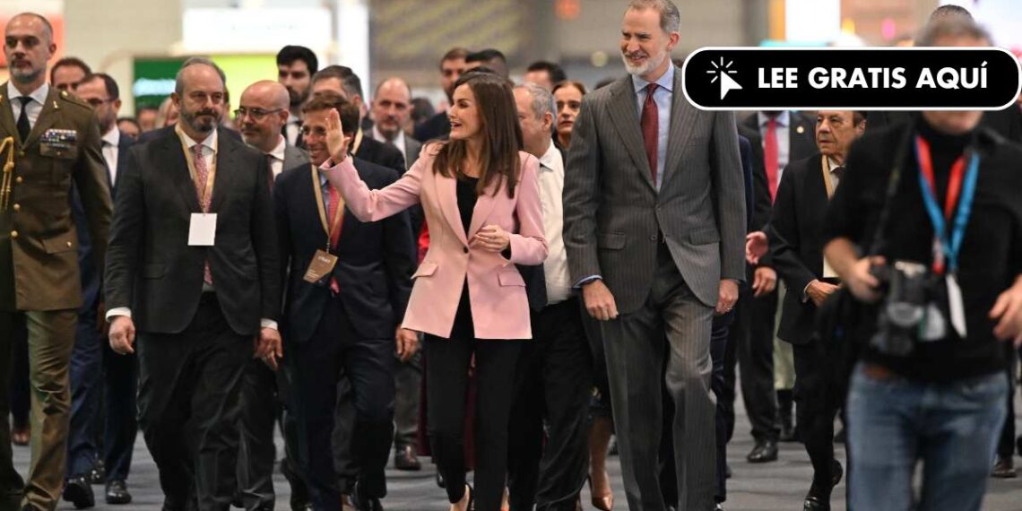 Las agencias de viajes escenifican su unión contra el registro de viajeros en pleno FITUR