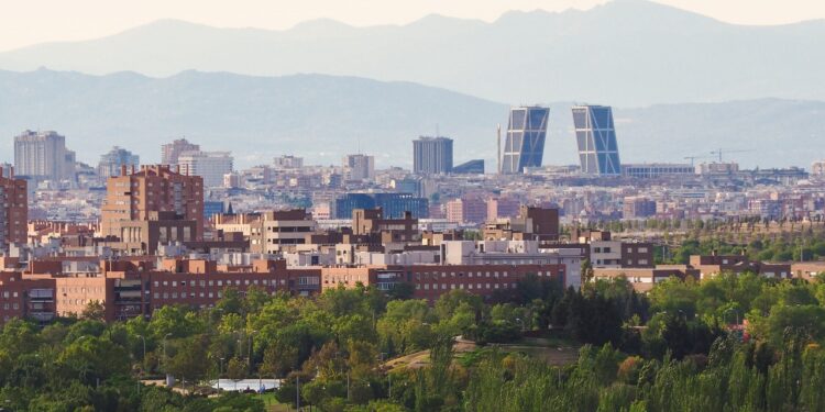 Las ciudades europeas más accesibles para viajar en 2025 y las dos primeras son españolas