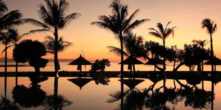 Los 3 mejores destinos para visitar fuera de AL, según la IA