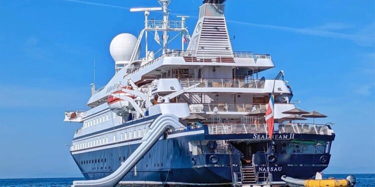 Mañana regresa el crucero SeaDream II de Yacht Club a la Marina de Salinas