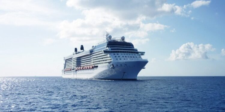 El gobierno de México pospuso un impuesto a pasajeros de cruceros durante seis meses para impulsar el turismo y anunció la exención de aranceles en productos clave como trigo y acero para contener la inflación, que se desaceleró al 4.44%. (02/01/25) Foto: iStock