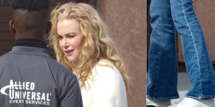 Nicole Kidman inicia el año con jeans acampanados y tenis blancos y luce muy sofisticada
