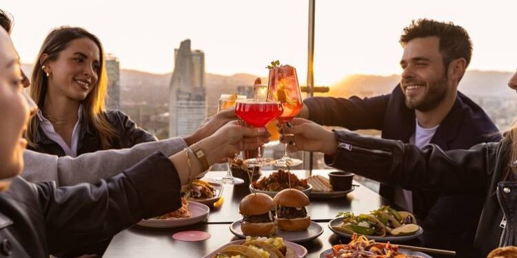 Resoluciones Gastronómicas para 2025: El Auge de los Mocktails y la Simplicidad como Nuevo Lujo