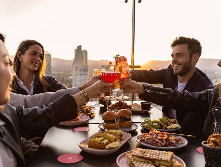 Resoluciones Gastronómicas para 2025: El Auge de los Mocktails y la Simplicidad como Nuevo Lujo