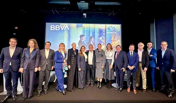 Presenta Josefina Rodríguez, ante directivos de BBVA en Madrid, política de turismo basada en Prosperidad Compartida