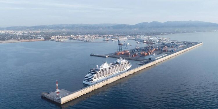 PortCastelló se promociona en Fitur como destino de cruceros