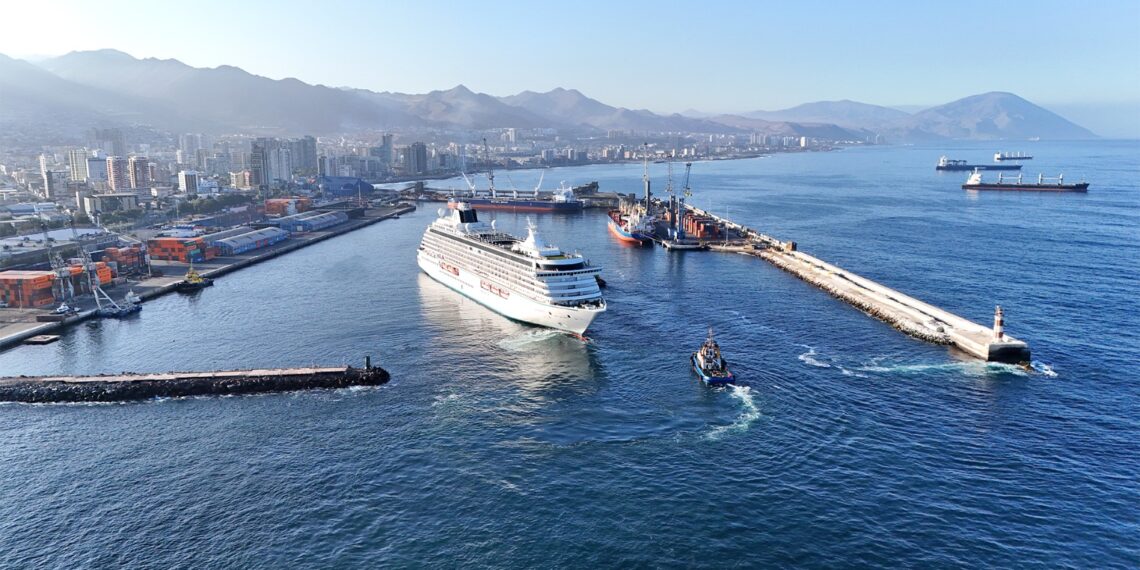 Puerto Antofagasta recibió dos cruceros internacionales en una misma semana, destacando su capacidad y compromiso con el turismo – G5noticias