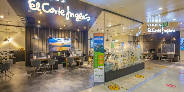 Viajes El Corte Inglés reordenará su plantilla de servicios centrales para impulsar su red de ventas