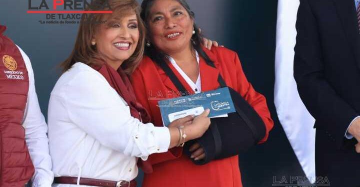 Agencia EFE destaca presencia de la gobernadora de Tlaxcala en FITUR