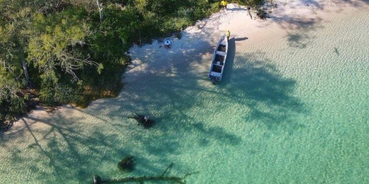 Ilha do Japonês, Cabo Frio, Rio de Janeiro. Foto X @QueriaViajar