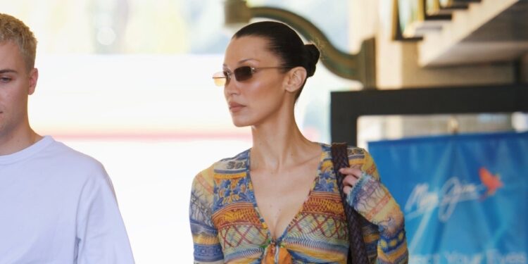 Bella Hadid Furthers the Flare Jeans Revival