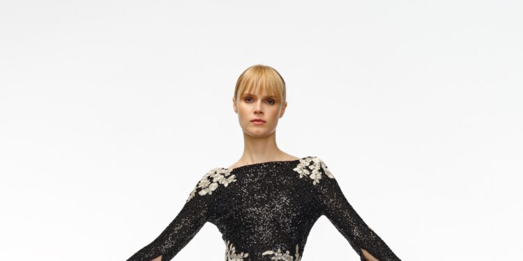 Naeem Khan Pre-Fall 2025 Collection