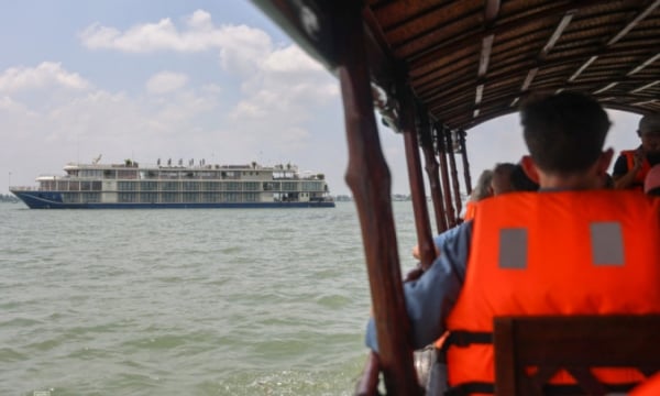 Construyen un yate de 100 mil millones de dongs para navegar por el río Mekong