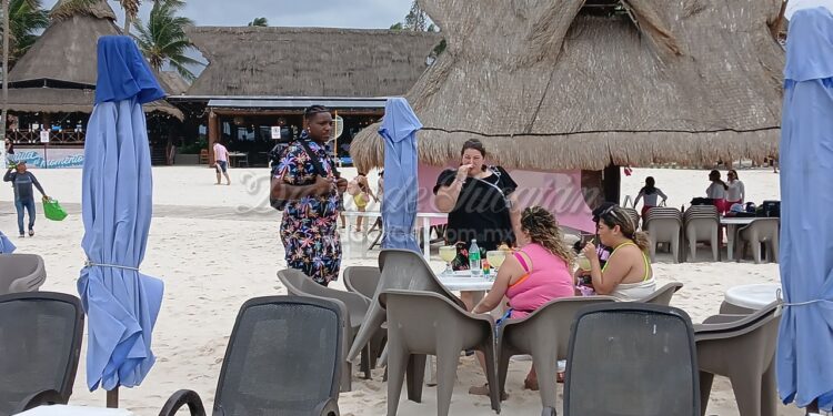 crucero cancelado y pocos turistas