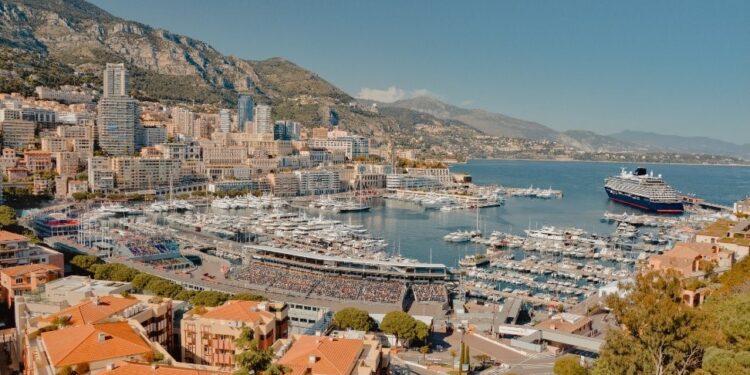 EXPLORA II, un hogar flotante durante el Gran Premio de Formula 1 de Mónaco 2025