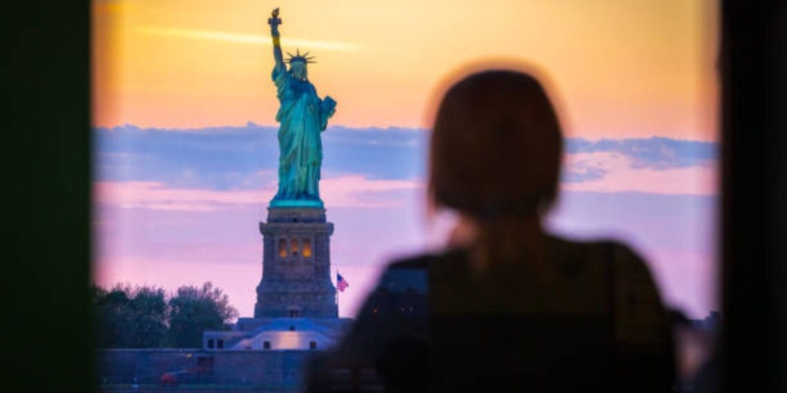 Viajar a EE. UU. sin visa: el nuevo requisito que simplificará tu entrada al país