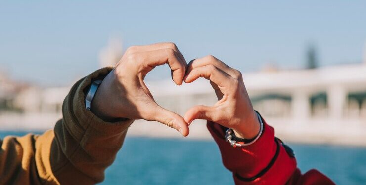 Los viajes sorpresa como regalo perfecto – Business Empresarial