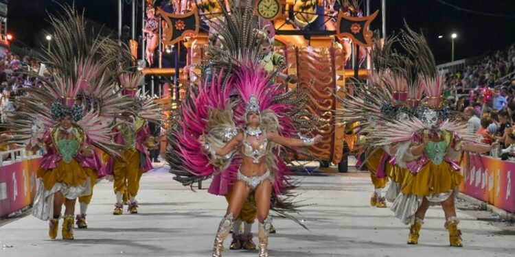 Fin de semana largo de Carnaval: los mejores destinos turísticos argentinos