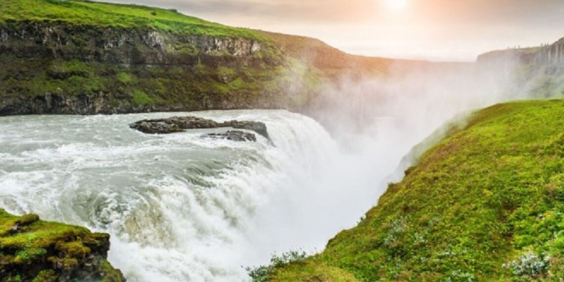 Islandia, Suiza y Luxemburgo, los tres mejores destinos para emigrar en 2025