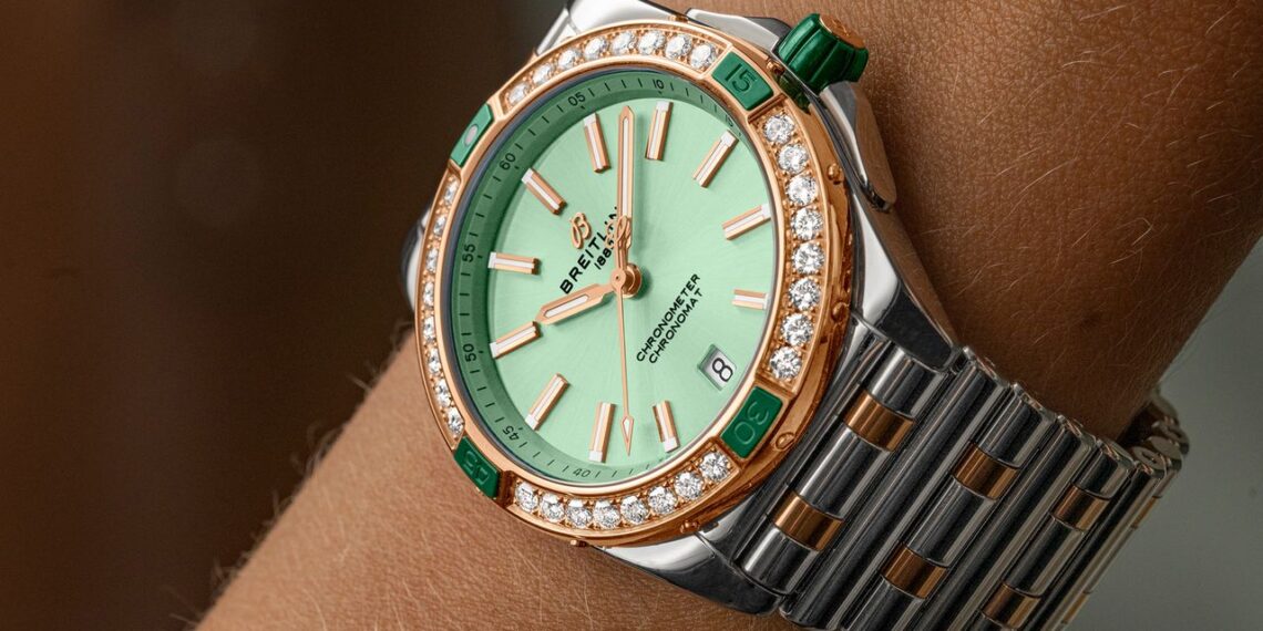 Esta es la guía de regalos Breitling perfecta para las amantes de la relojería