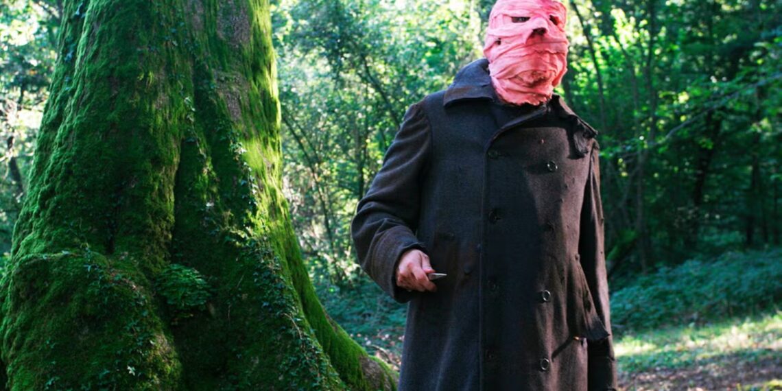 La película de culto del cine español que mezcla misterio y viajes en el tiempo