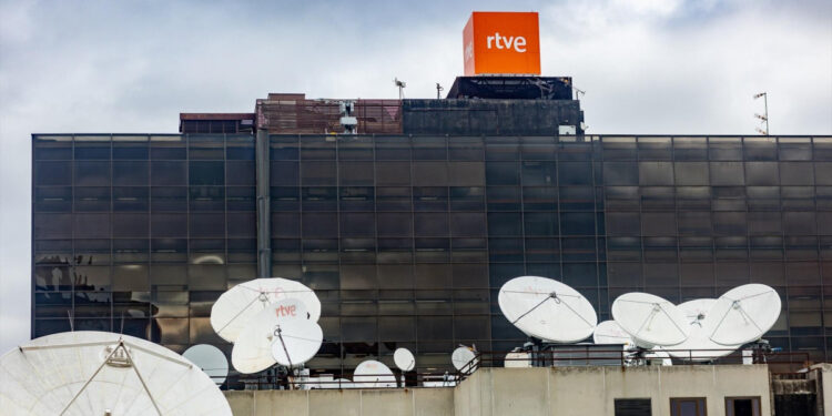 TVE gastará 28 millones en los próximos dos años en una agencia para los viajes de sus trabajadores