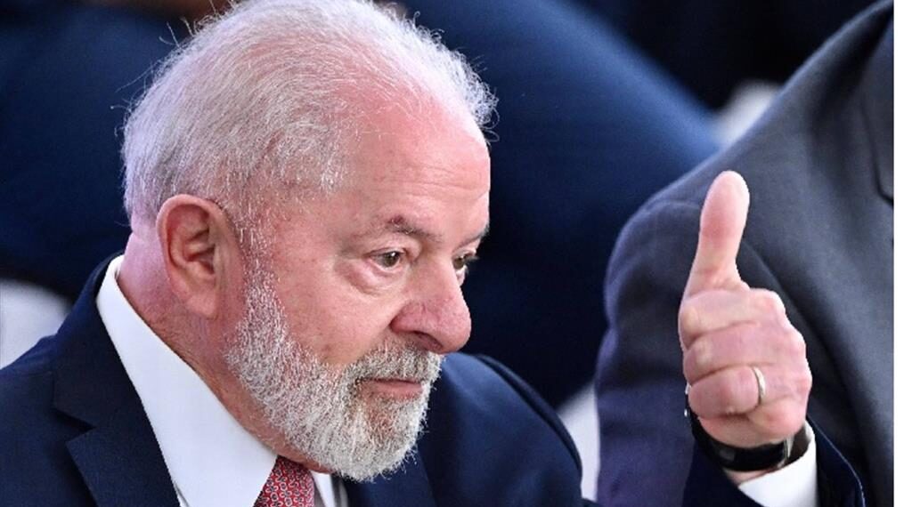 Recuperado de cirugía, Lula retoma en Brasil agenda de viajes