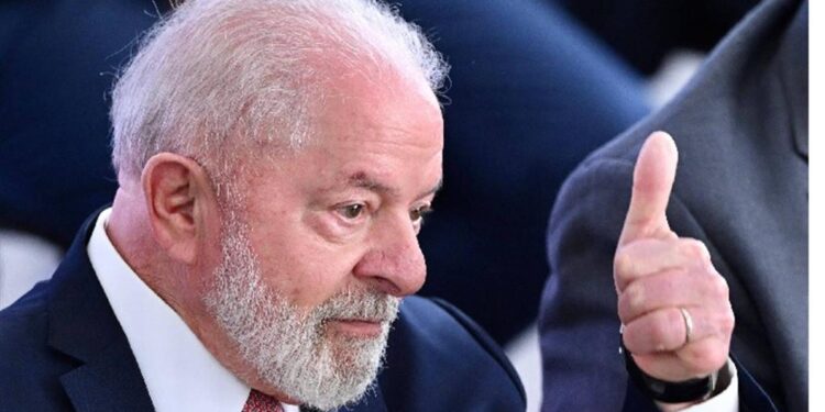 Recuperado de cirugía, Lula retoma en Brasil agenda de viajes