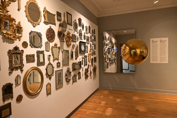 La Exposición Sinsentido se extiende hasta el 23 de febrero en el MODO