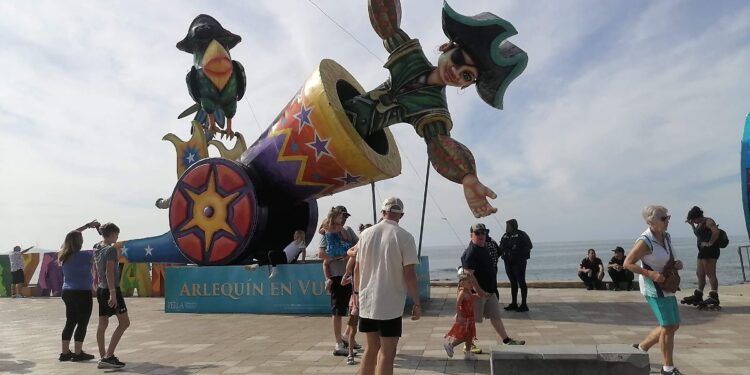 Mazatlán recibe al crucero Navigator of the Seas este lunes - El Sol de Mazatlán