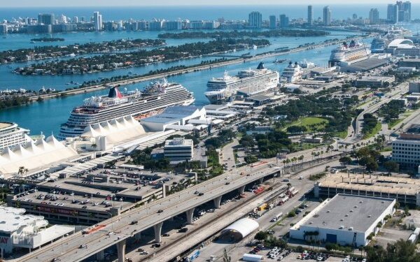 Miami recibe cerca de 68 mil cruceristas en un solo día