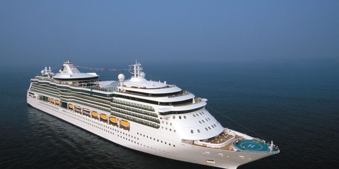 Royal Caribbean revela nuevos viajes desde California para 2026-27 y destino inédito