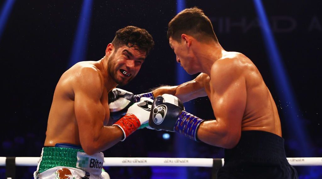 Zurdo Ramírez elogia la actuación perfecta de Bivol y desafía a Dmitry a una revancha en el peso crucero