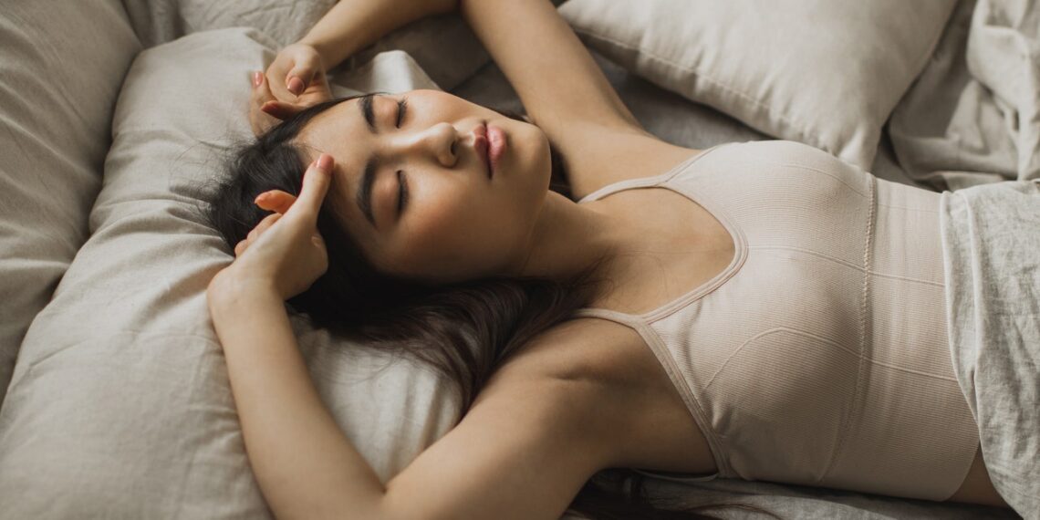 Is Melatonin Addictive? Here’s What Sleep Experts Say